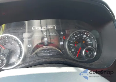 2019 Ram 1500 Big Horn/Lone Star 4X2 5'7 Box from USA, damaged, VIN 1C6RREFT1KN762911